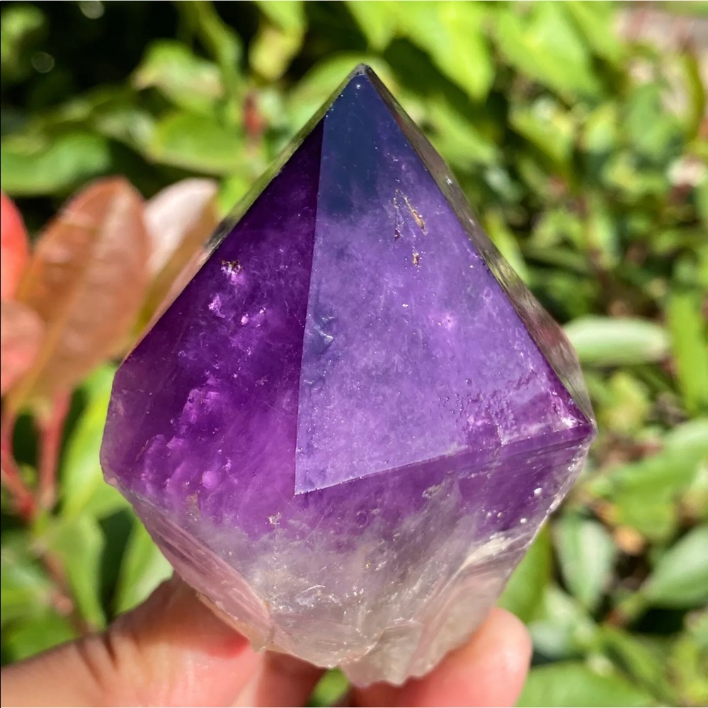 ✨Charged✨ 200 gram Natural amethyst point - Picture 5 of 5